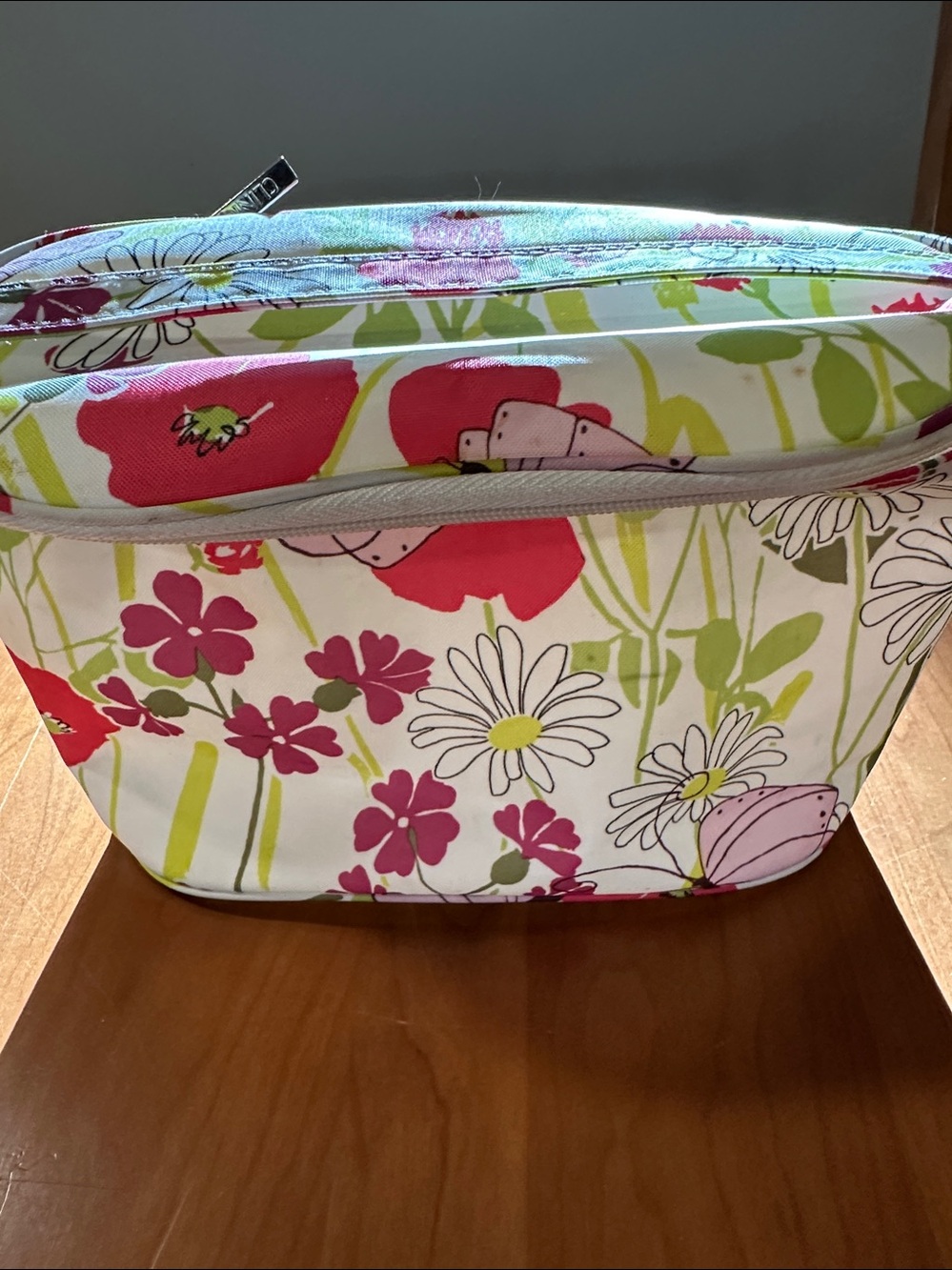Clinique White Cosmetic Pouch with Subtle Yellow Accents